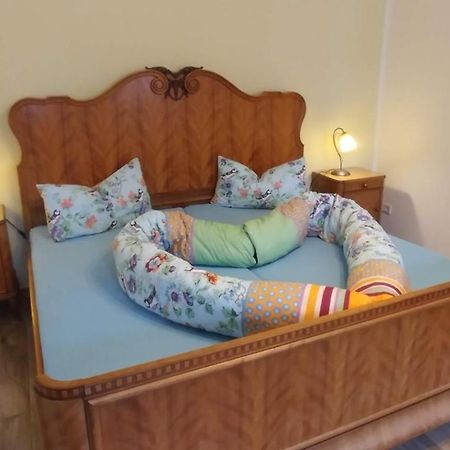 Mirabellenhof - Kleine Ferienwohnung Mit Altstadtblick Biesenthal Bagian luar foto