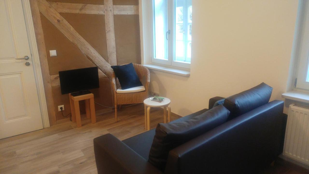 Mirabellenhof - Kleine Ferienwohnung Mit Altstadtblick Biesenthal Bagian luar foto