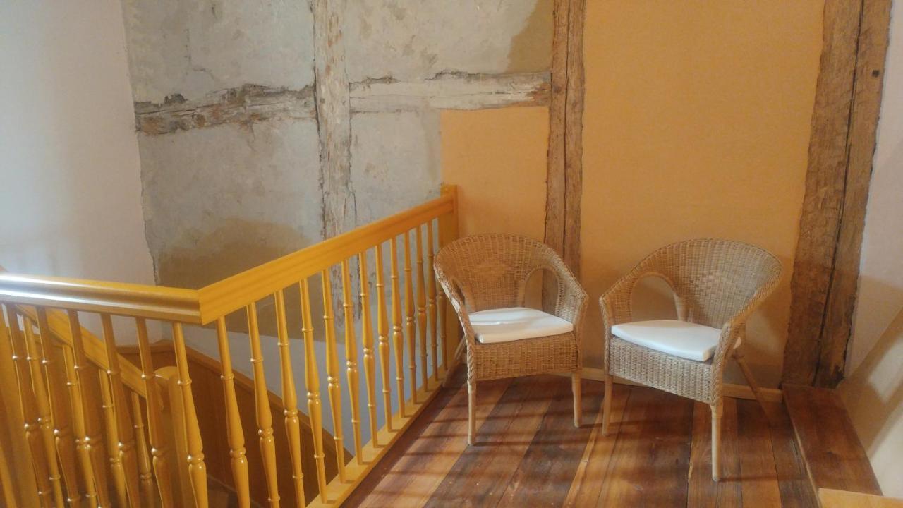 Mirabellenhof - Kleine Ferienwohnung Mit Altstadtblick Biesenthal Bagian luar foto